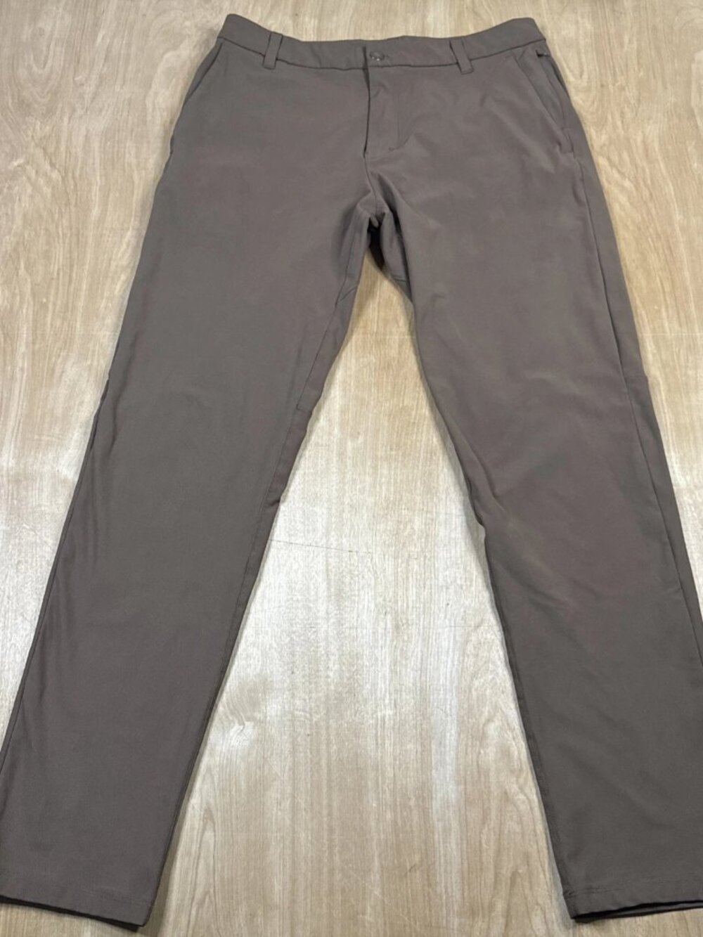 Lululemon Commission Pant Men's Size 32 Slim Warpstreme 32” Golf Brown